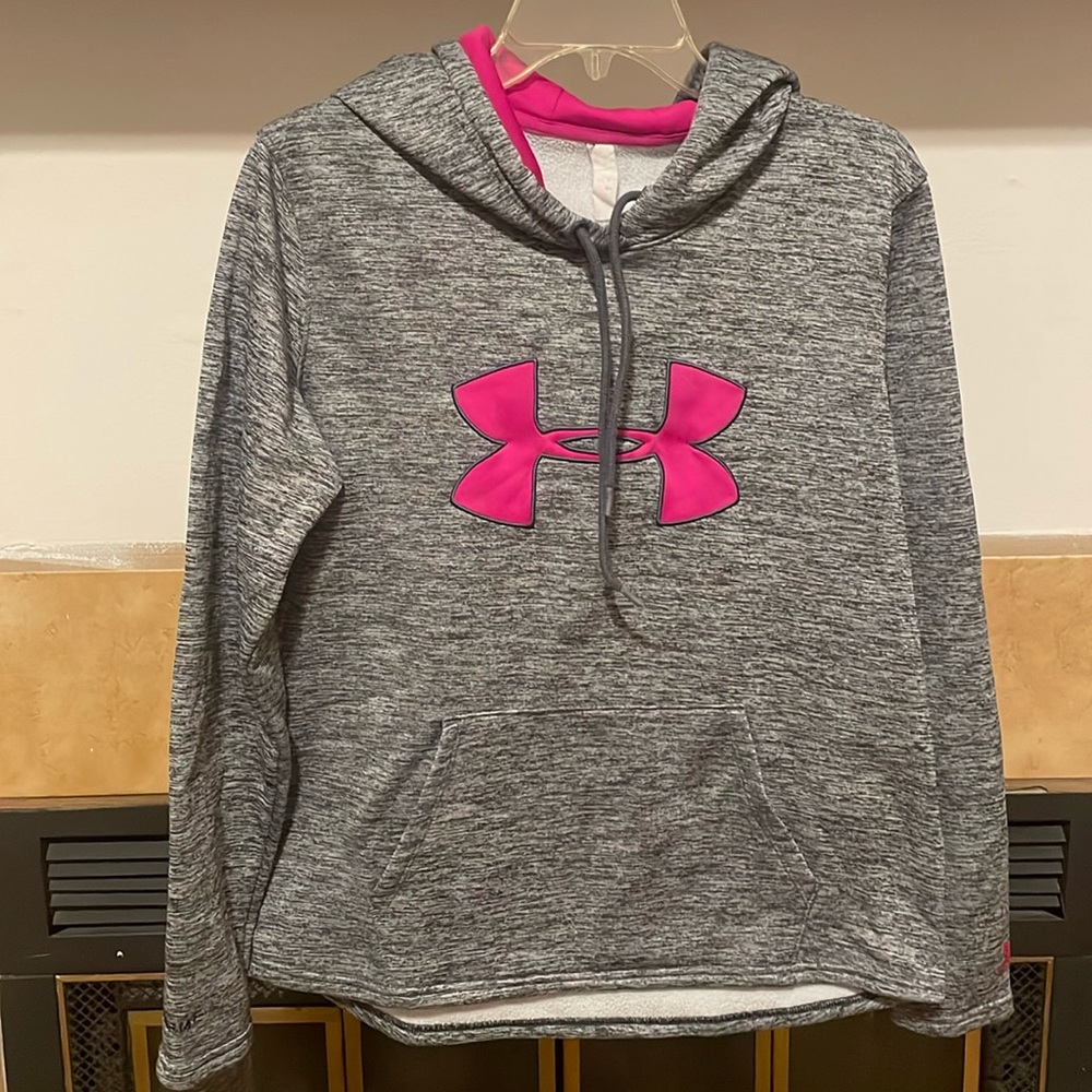 Under Armour Women’s Breast Cancer Awareness Pullover Hoodie (size M)